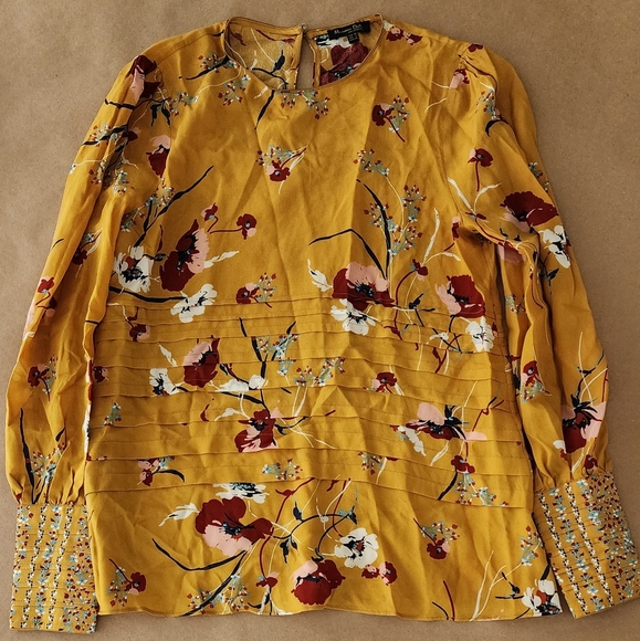 Massimo Dutti Floral Silk Blouse Size 6 - Picture 2 of 5